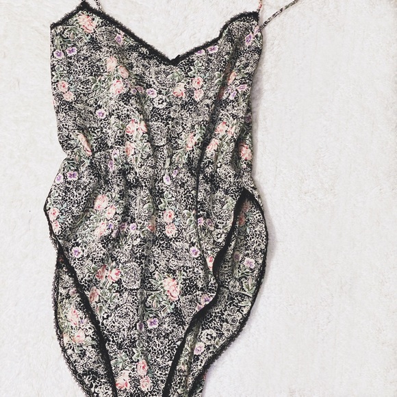 Free People Flowery Bodysuit with Lace Detail - Picture 4 of 6